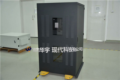 我司21號(hào)發(fā)貨浙江，為浙江某公司提供定制款恒溫恒濕戶外投影儀安裝柜(圖2)
